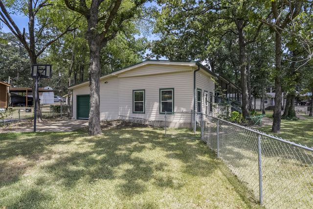 182 Indian Gap Road, Mabank, TX 75156