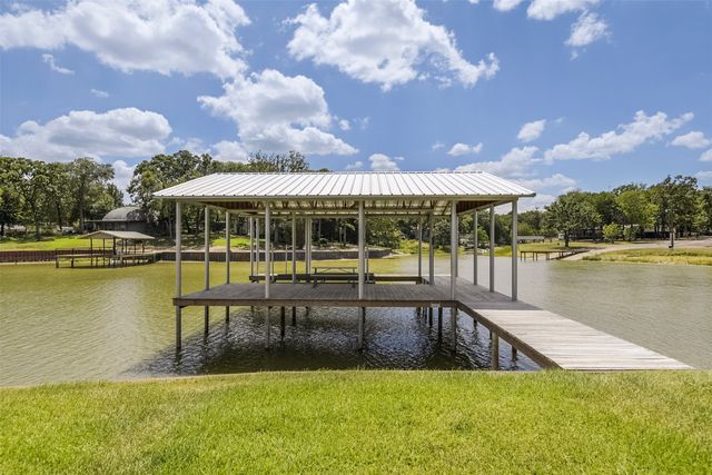 182 Indian Gap Road, Mabank, TX 75156