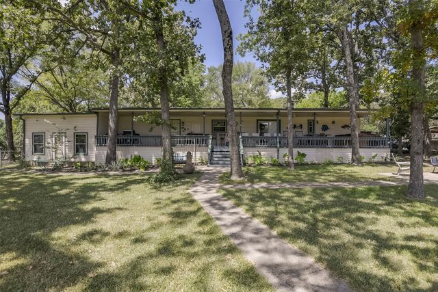 182 Indian Gap Road, Mabank, TX 75156