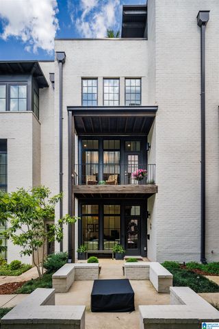 2385 1ST AVENUE, Birmingham, AL 35233