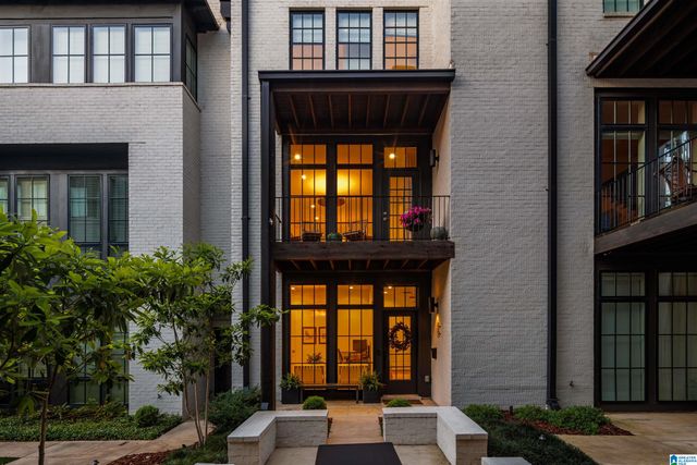 2385 1ST AVENUE, Birmingham, AL 35233