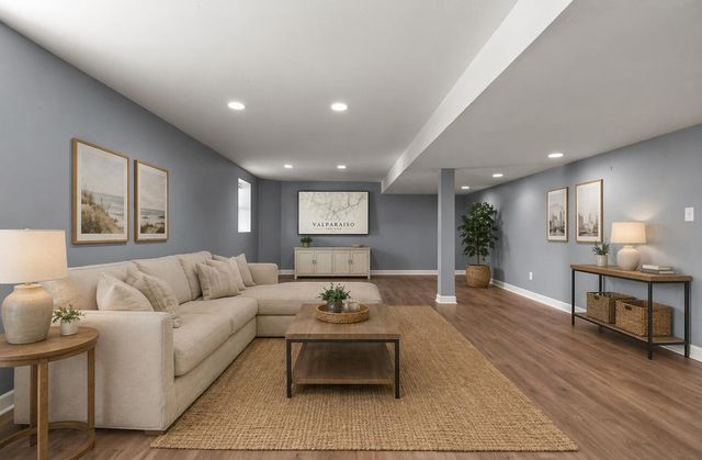 2209 Wicklow Drive, Valparaiso, IN 46385