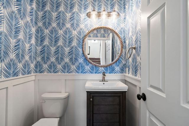 2209 Wicklow Drive, Valparaiso, IN 46385