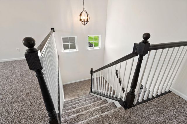 2209 Wicklow Drive, Valparaiso, IN 46385