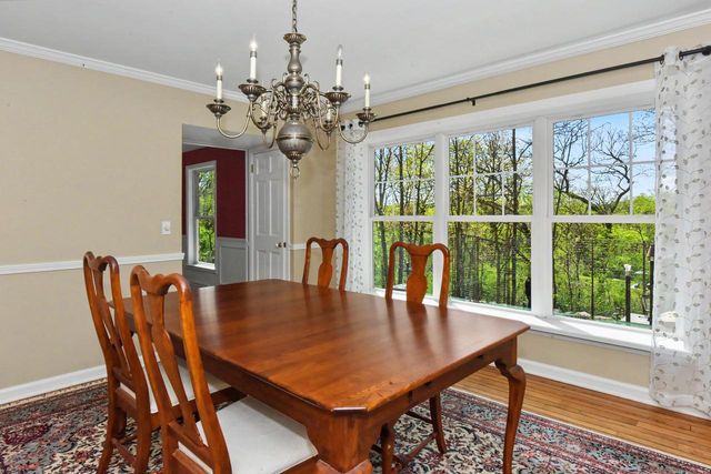 S43W34465 Forest COURT, Dousman, WI 53118