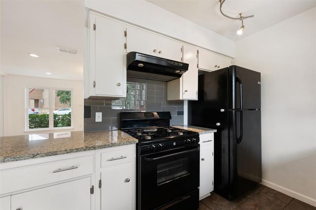 1005 Arthur Stiles RD, Austin, TX 78721