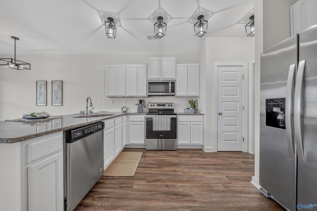 7209 Chatfield Way NW, Huntsville, AL 35806