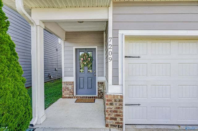 7209 Chatfield Way NW, Huntsville, AL 35806