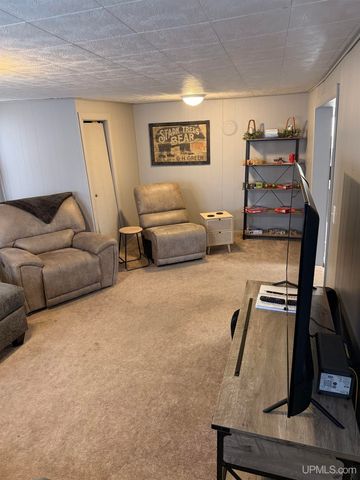 E9399 M-28 Highway, Munising, MI 49862