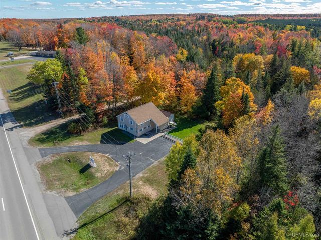 E9399 M-28 Highway, Munising, MI 49862