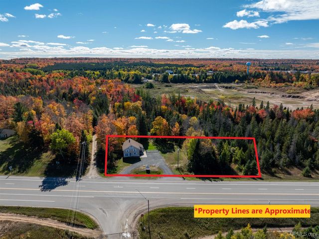 E9399 M-28 Highway, Munising, MI 49862