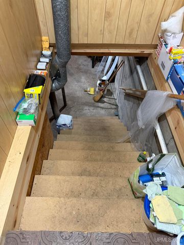 E9399 M-28 Highway, Munising, MI 49862