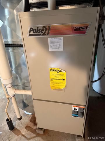 E9399 M-28 Highway, Munising, MI 49862