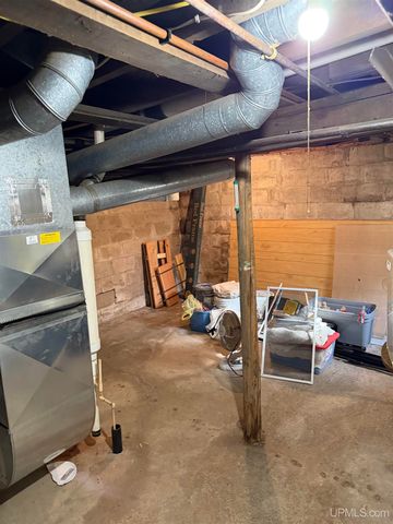 E9399 M-28 Highway, Munising, MI 49862