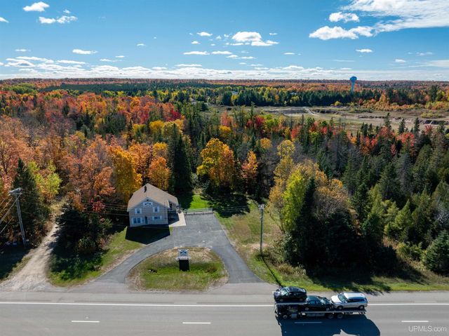 E9399 M-28 Highway, Munising, MI 49862