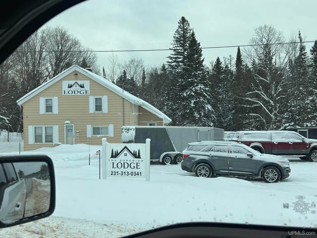 E9399 M-28 Highway, Munising, MI 49862