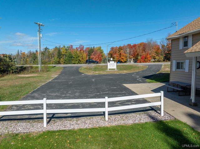 E9399 M-28 Highway, Munising, MI 49862