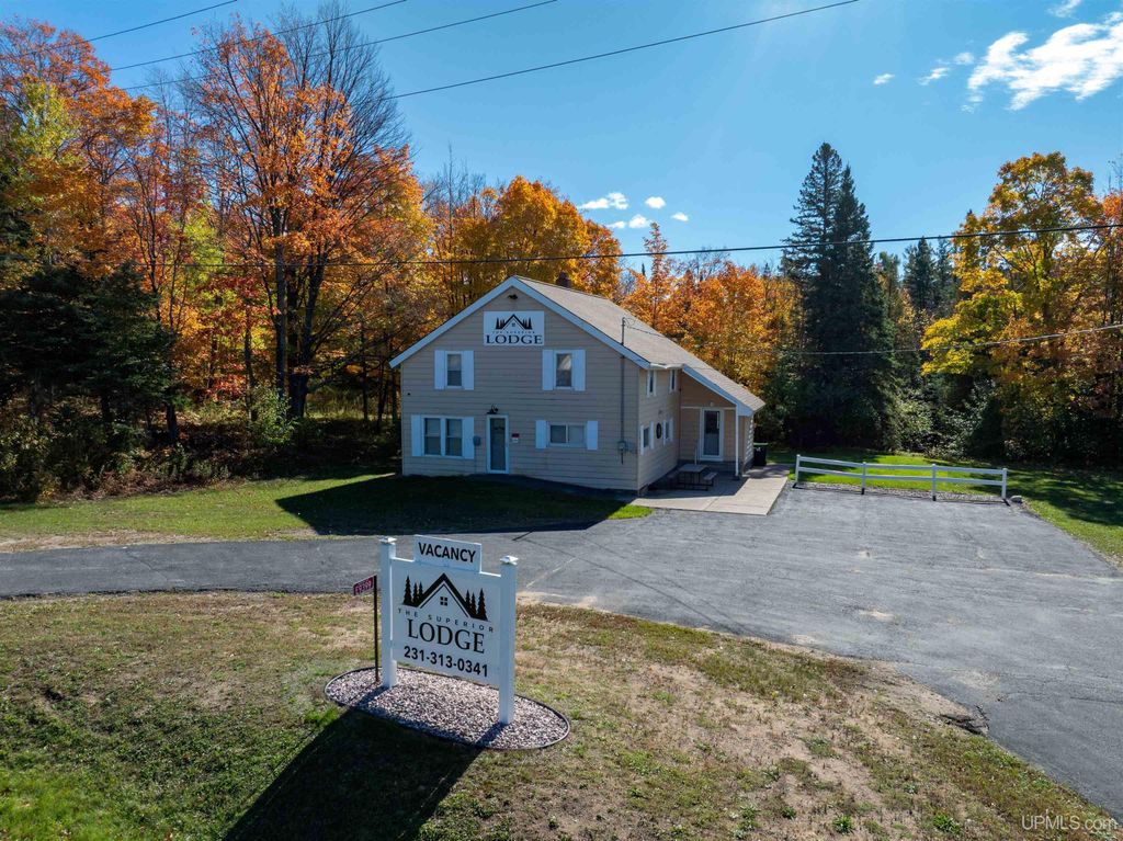 E9399 M-28 Highway, Munising, MI 49862