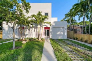 3435 NW 9th Ct 3435, Miami, FL 33127