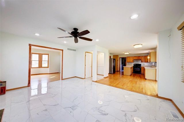 4570 River Hills Court, Brighton, MI 48114