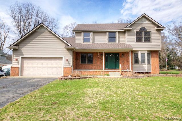 4570 River Hills Court, Brighton, MI 48114