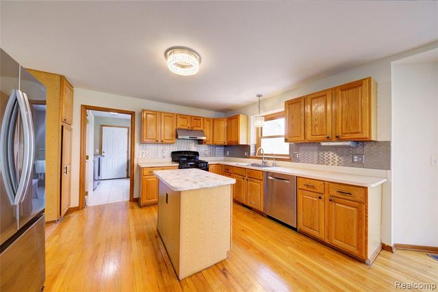 4570 River Hills Court, Brighton, MI 48114