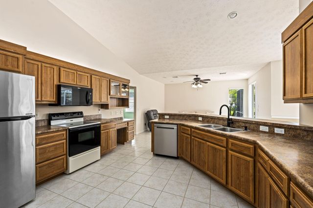 5373 NW Rugby Drive, Port St. Lucie, Port St Lucie, FL 34983
