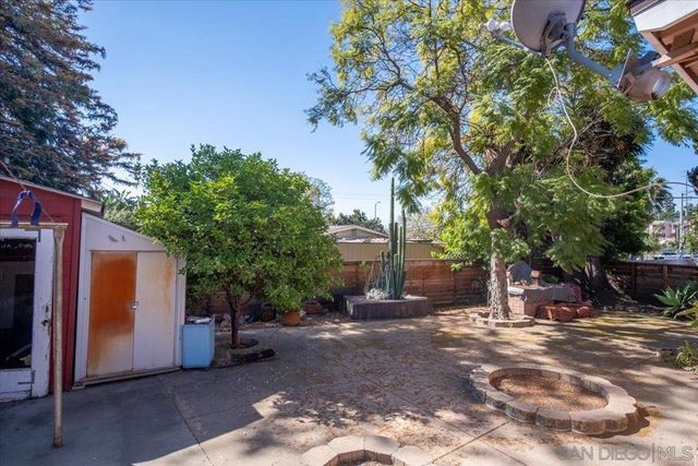 3711 Racine, San Diego, CA 92115