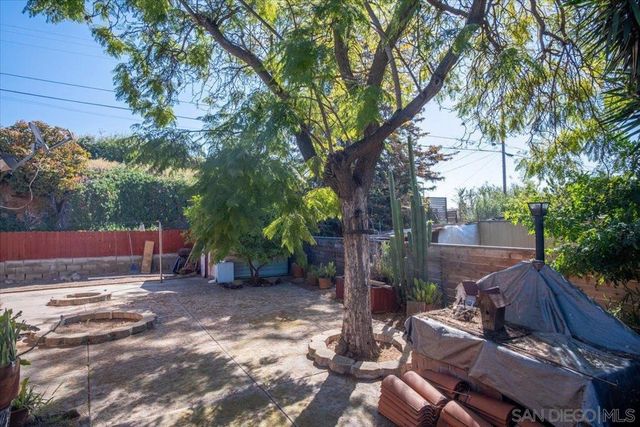 3711 Racine, San Diego, CA 92115