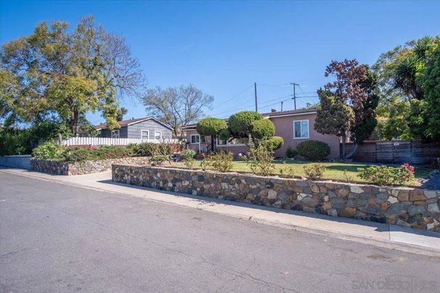 3711 Racine, San Diego, CA 92115