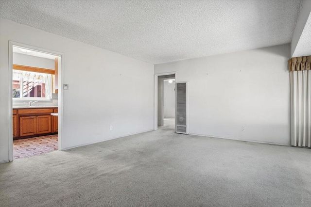 3711 Racine, San Diego, CA 92115