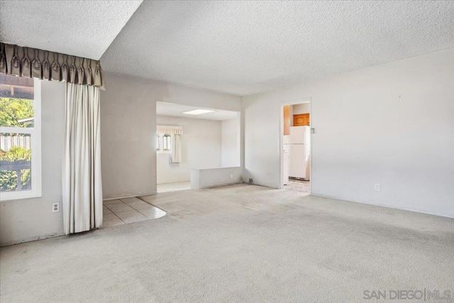 3711 Racine, San Diego, CA 92115