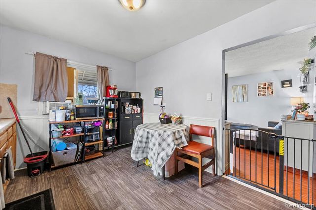 29510 Glenwood Street, Inkster, MI 48141