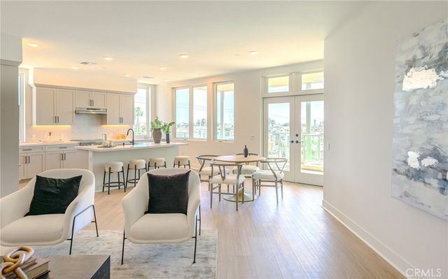 414 Main 400, Huntington Beach, CA 92648