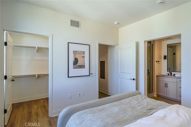 414 Main 400, Huntington Beach, CA 92648