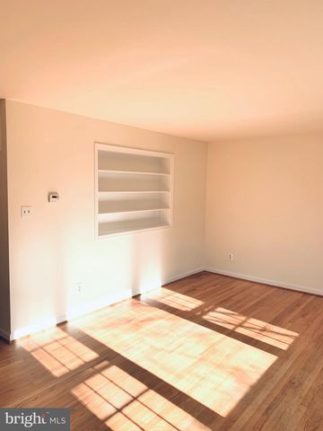 1557 DUNTERRY PL, Mclean, VA 22101