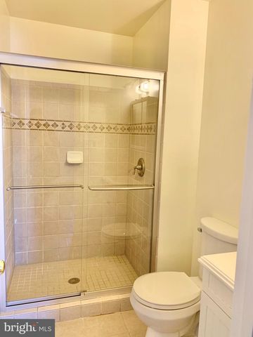 1557 DUNTERRY PL, Mclean, VA 22101