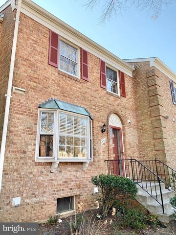 1557 DUNTERRY PL, Mclean, VA 22101