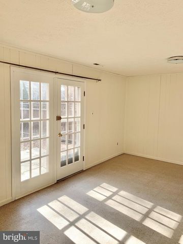 1557 DUNTERRY PL, Mclean, VA 22101