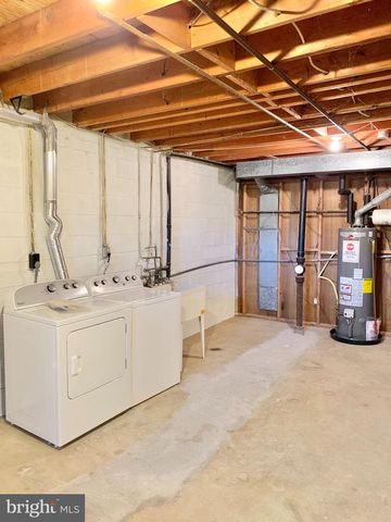 1557 DUNTERRY PL, Mclean, VA 22101