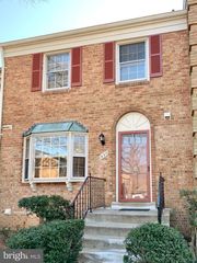 1557 DUNTERRY PL, Mclean, VA 22101
