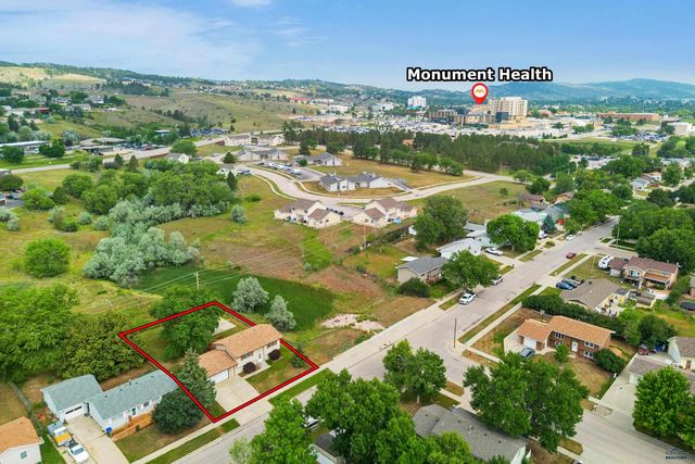 3601 WISCONSIN AVE, Rapid City, SD 57701
