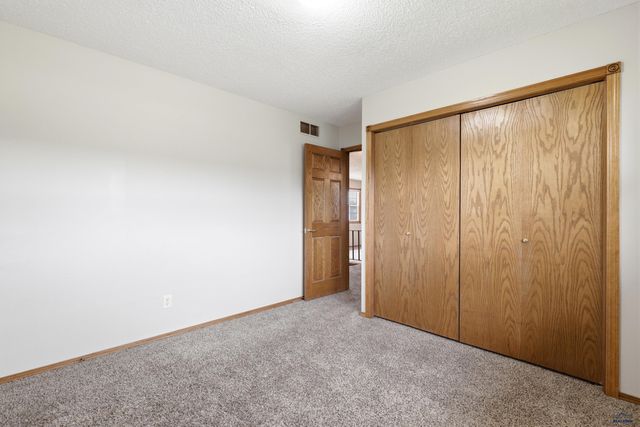 3601 WISCONSIN AVE, Rapid City, SD 57701