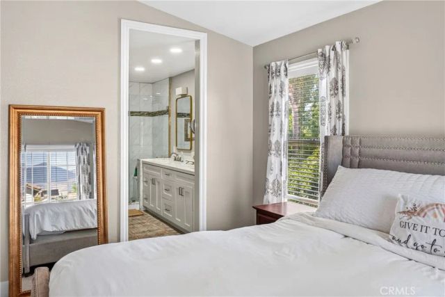 4 Velarde Court, Rancho Santa Margarita, CA 92688