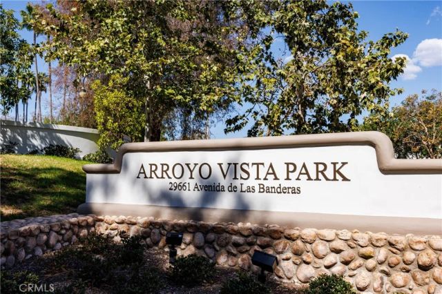 4 Velarde Court, Rancho Santa Margarita, CA 92688