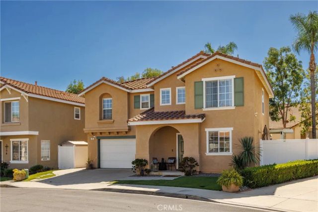 4 Velarde Court, Rancho Santa Margarita, CA 92688