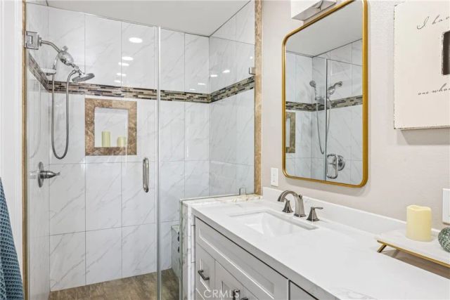 4 Velarde Court, Rancho Santa Margarita, CA 92688