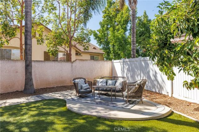 4 Velarde Court, Rancho Santa Margarita, CA 92688