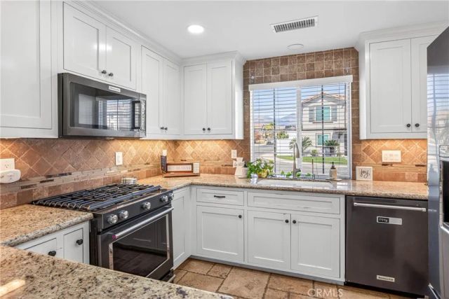 4 Velarde Court, Rancho Santa Margarita, CA 92688