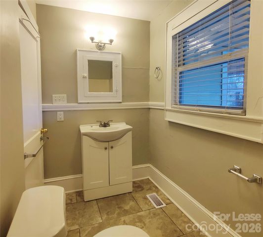1225 Camp Greene Street, Charlotte, NC 28208